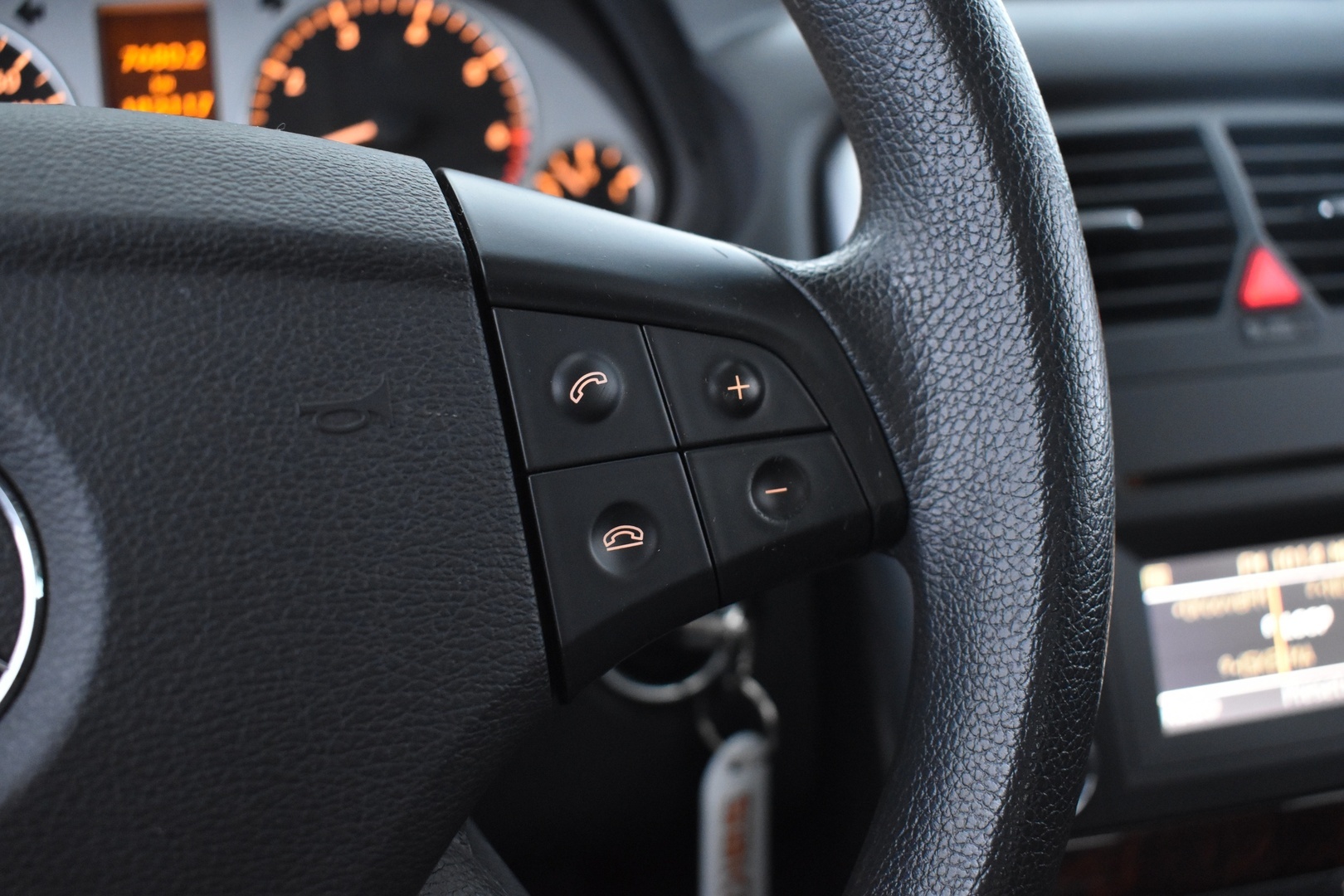 MERCEDES-BENZ B 2010