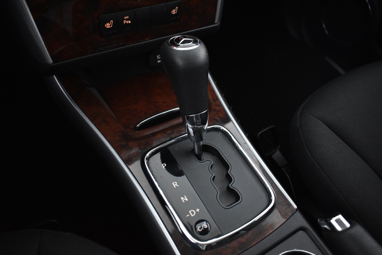 MERCEDES-BENZ B 2010