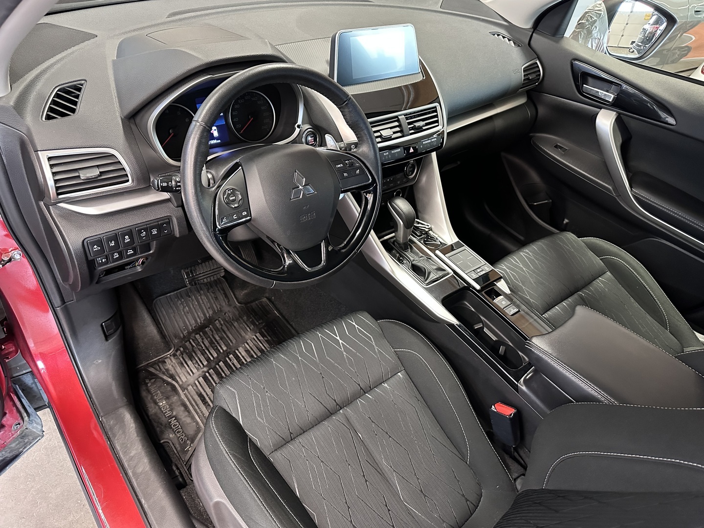 MITSUBISHI Eclipse Cross 2018