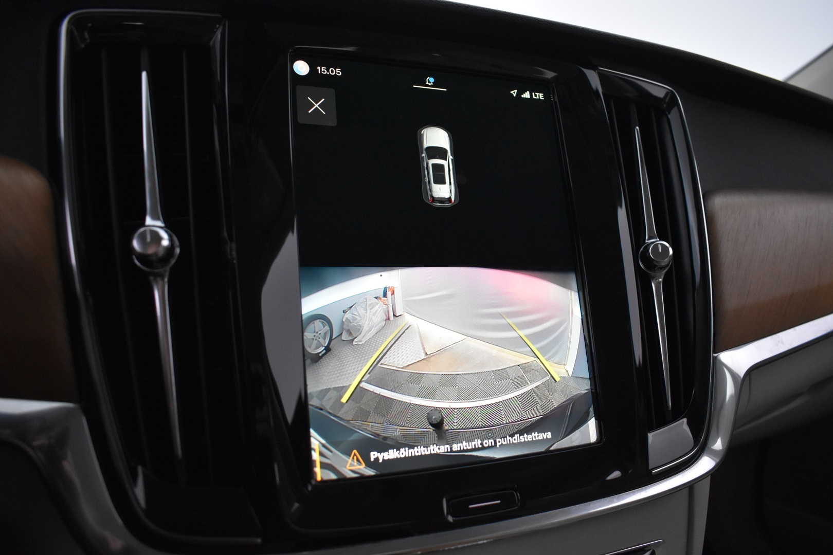 VOLVO V90 2022