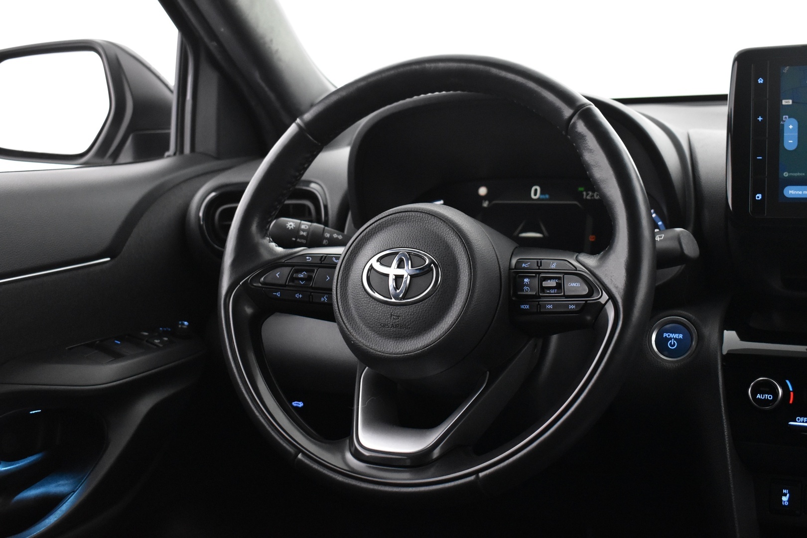 TOYOTA Yaris Cross 2023