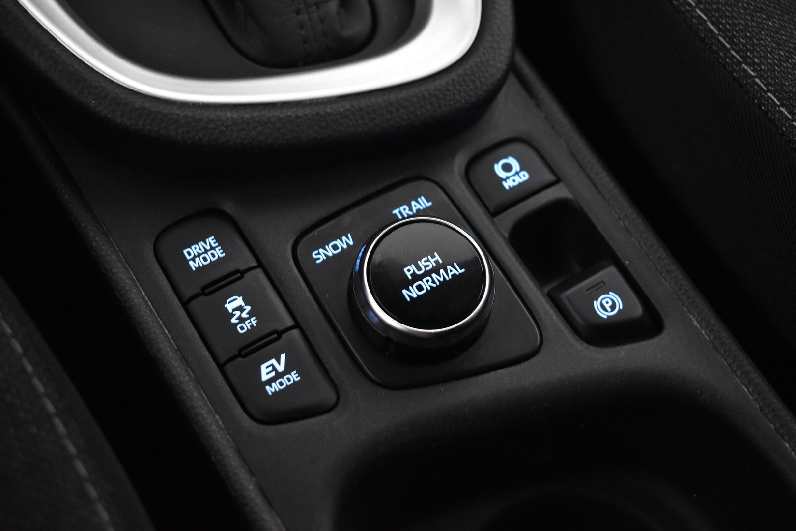 TOYOTA Yaris Cross 2023