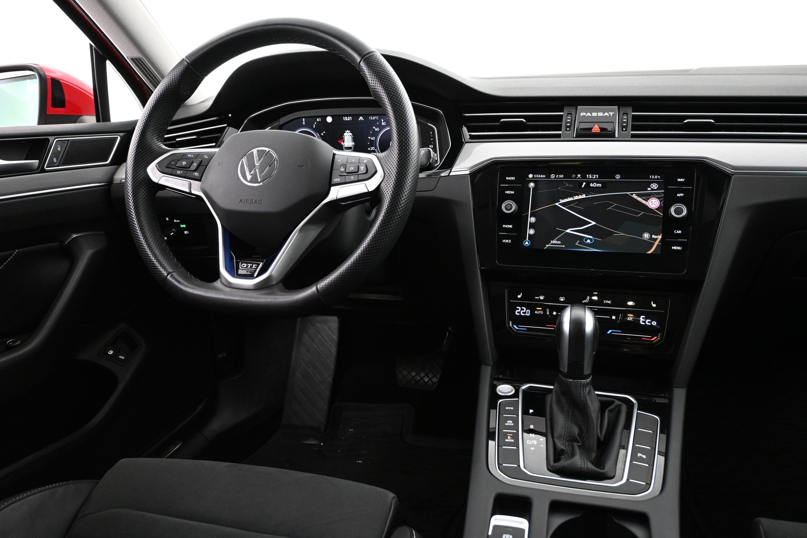 VOLKSWAGEN Passat 2022