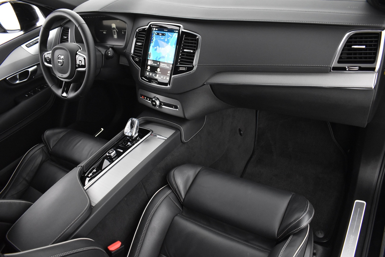 VOLVO XC90 2024