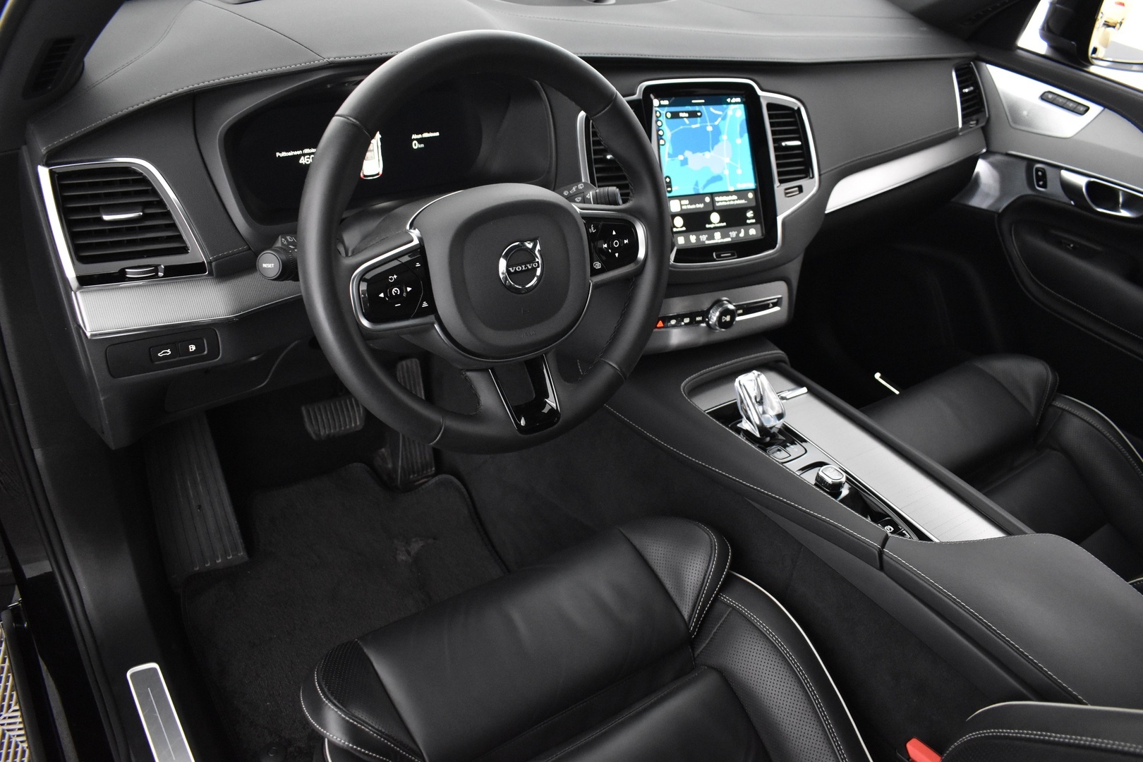 VOLVO XC90 2024