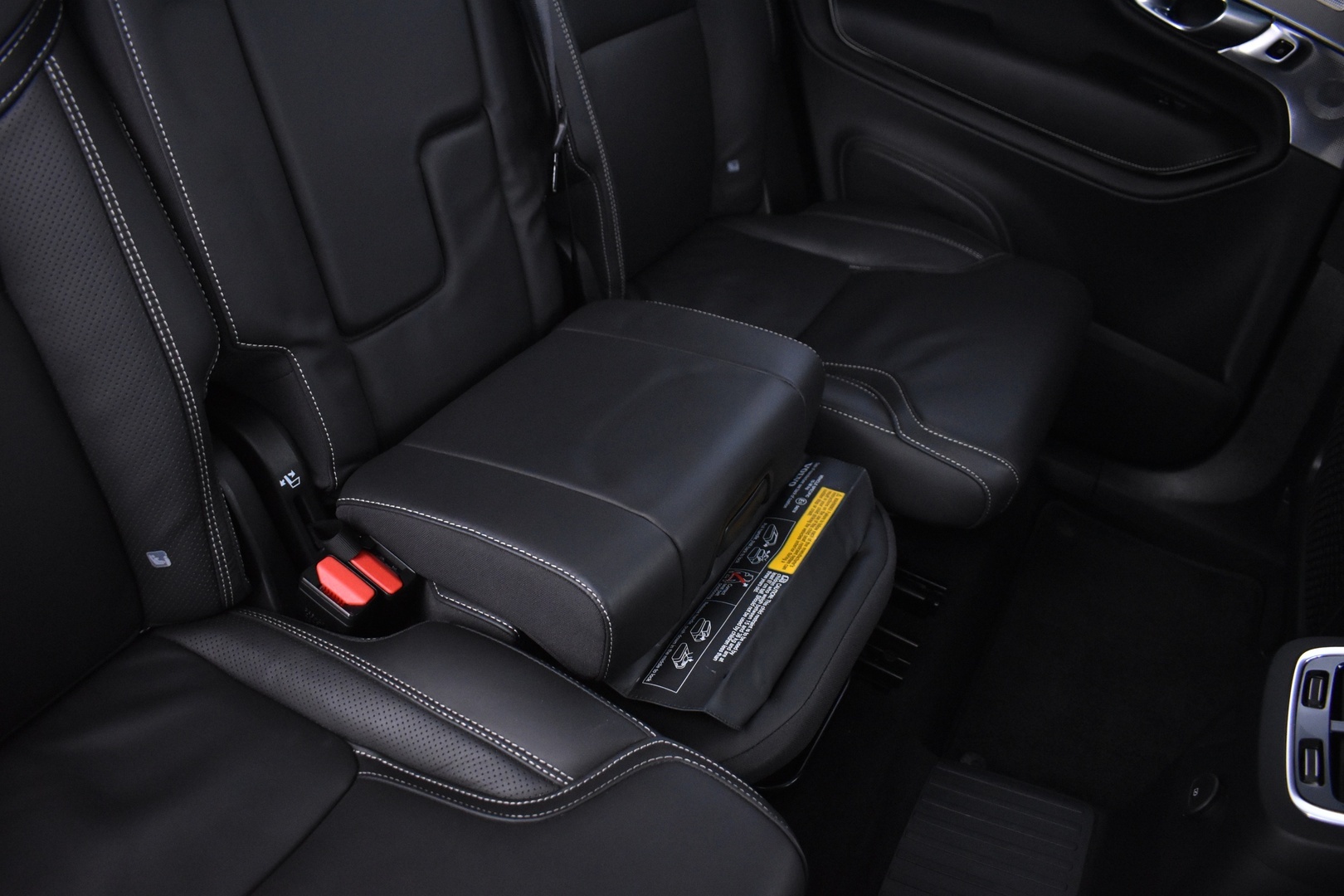 VOLVO XC90 2024