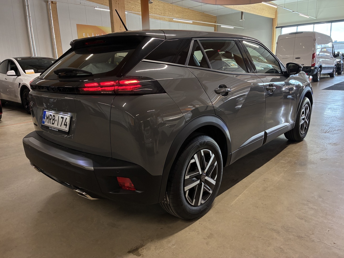 PEUGEOT 2008 2024