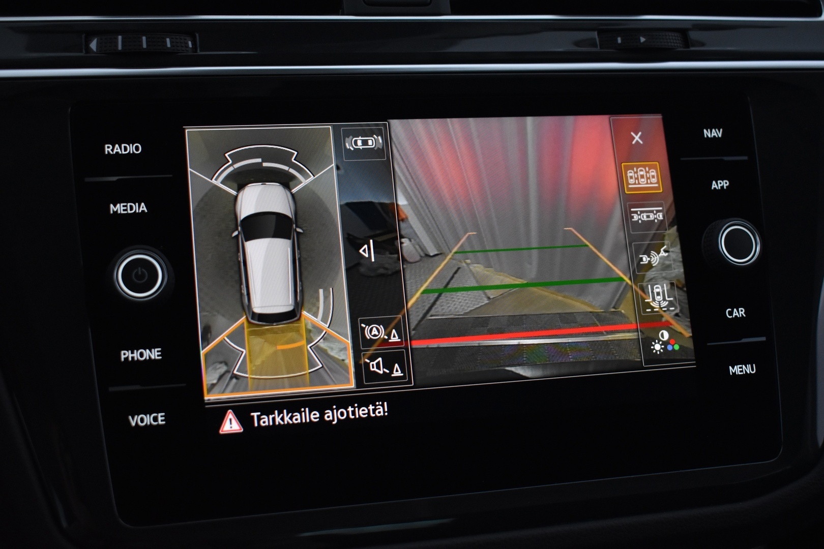 VOLKSWAGEN Tiguan 2021