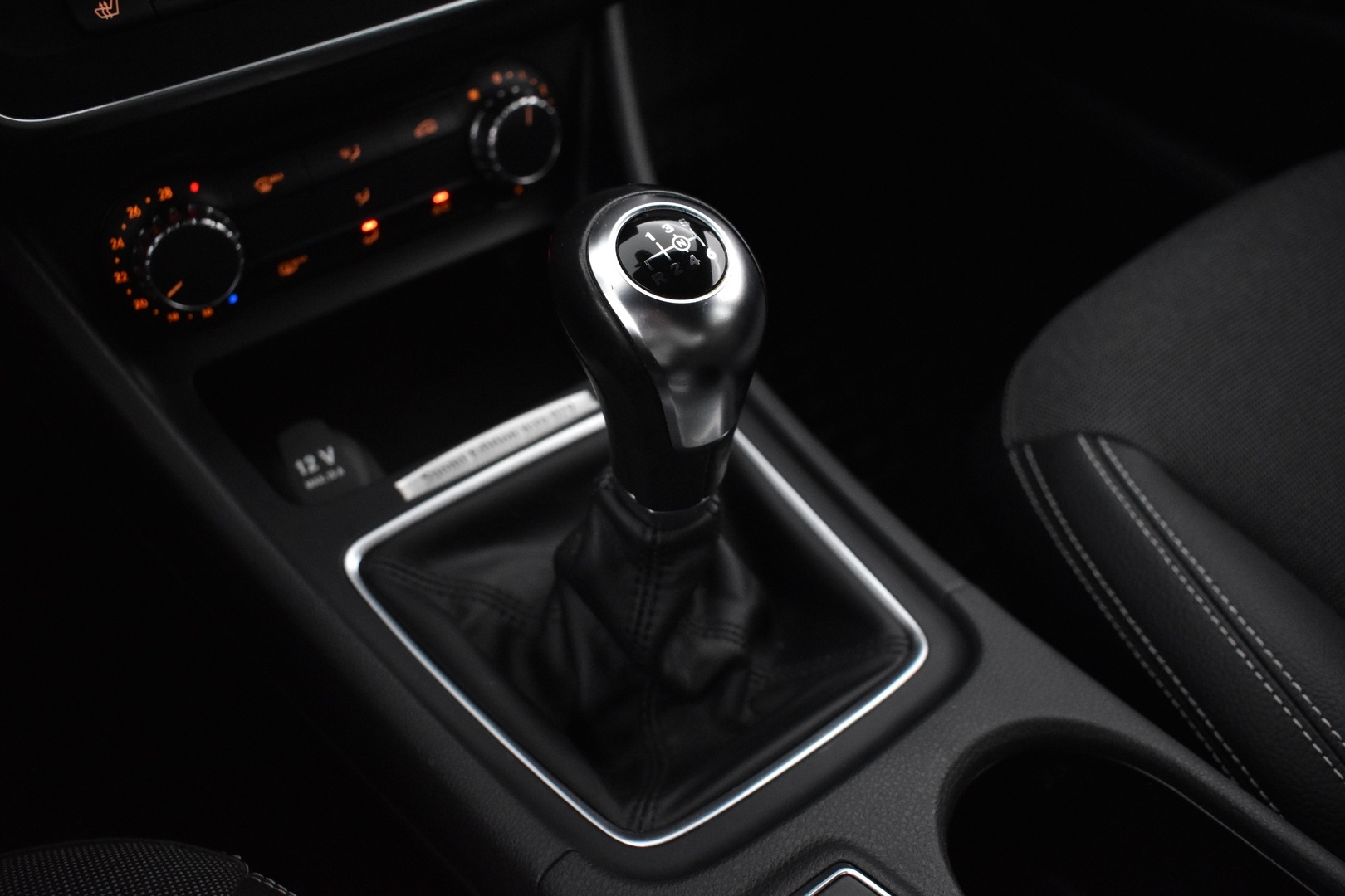 MERCEDES-BENZ A 2014