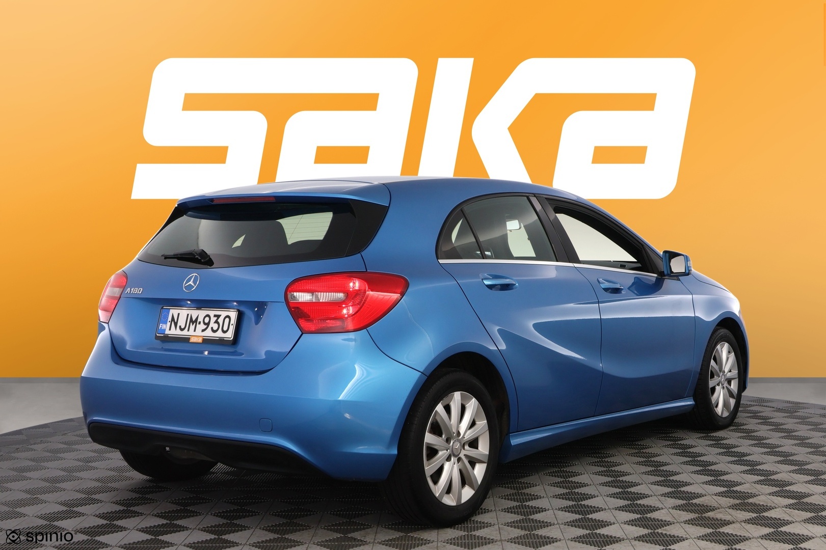 MERCEDES-BENZ A 2014