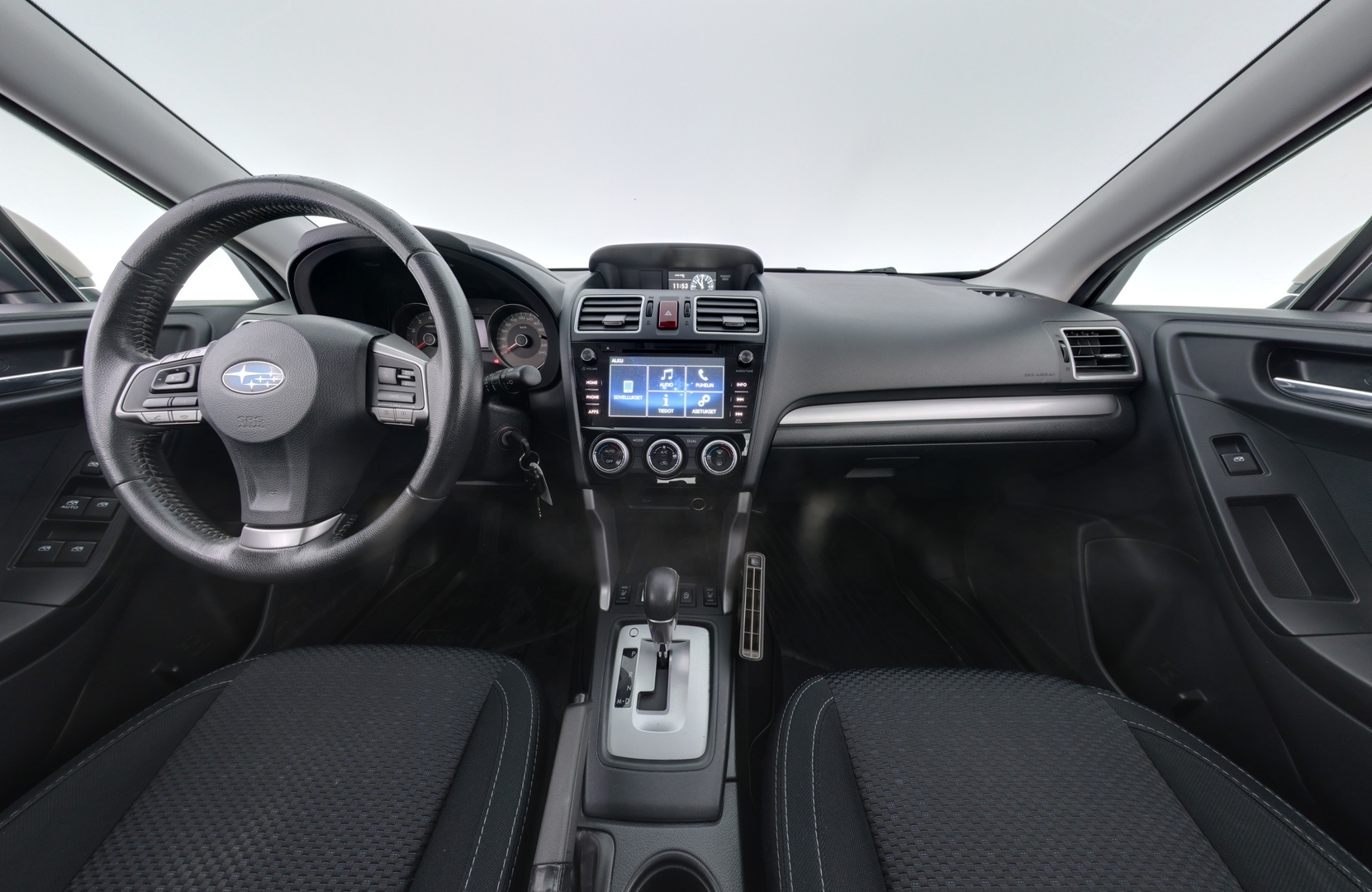 SUBARU Forester 2016