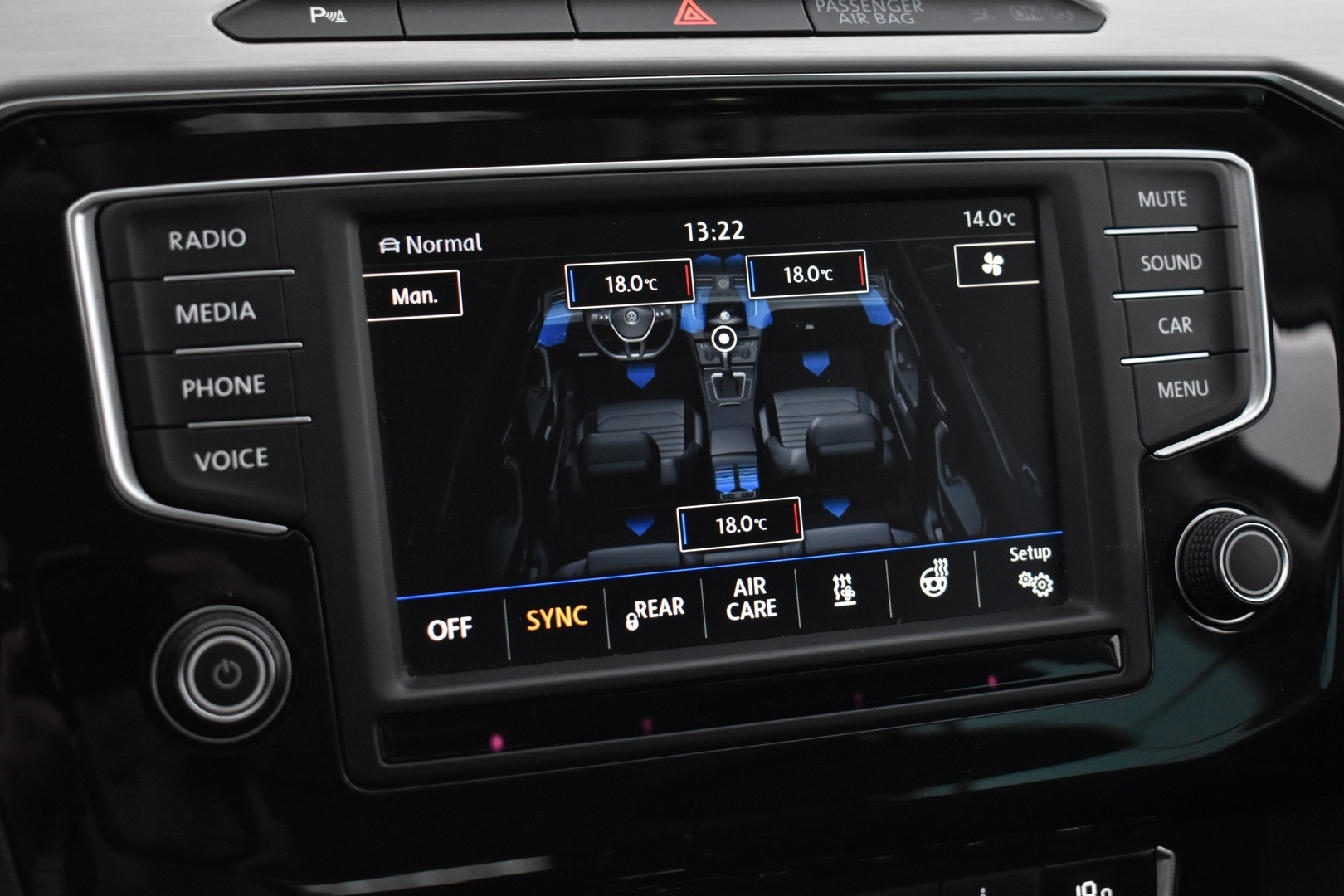 VOLKSWAGEN Passat 2016