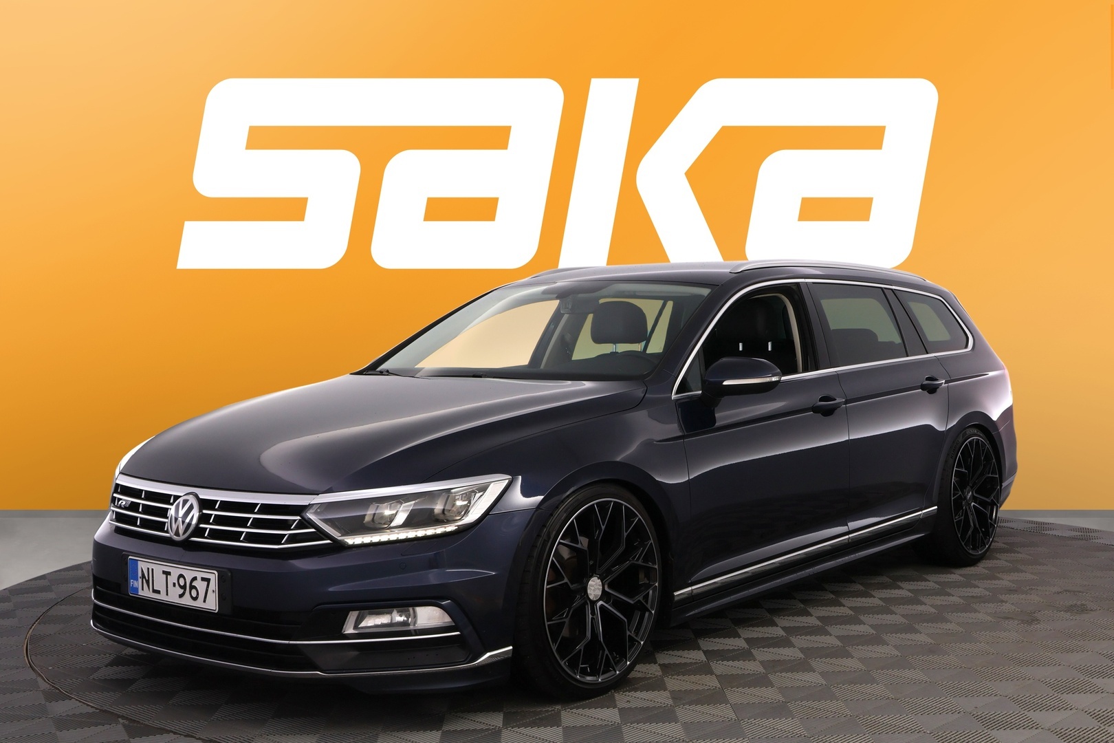 VOLKSWAGEN Passat 2016