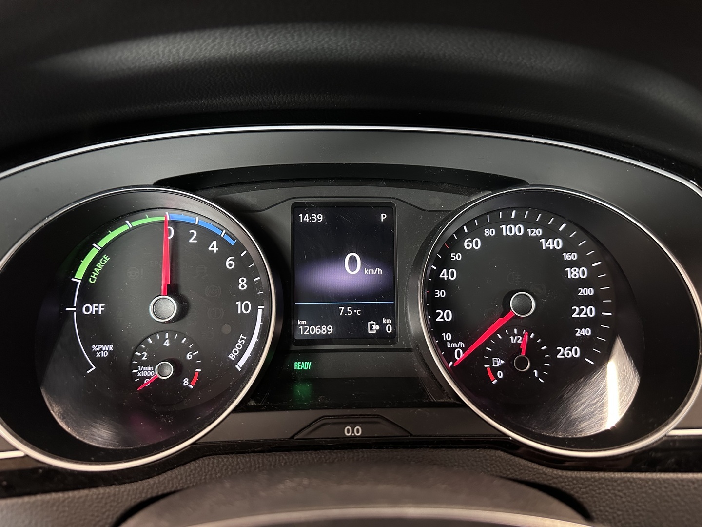 VOLKSWAGEN Passat 2018