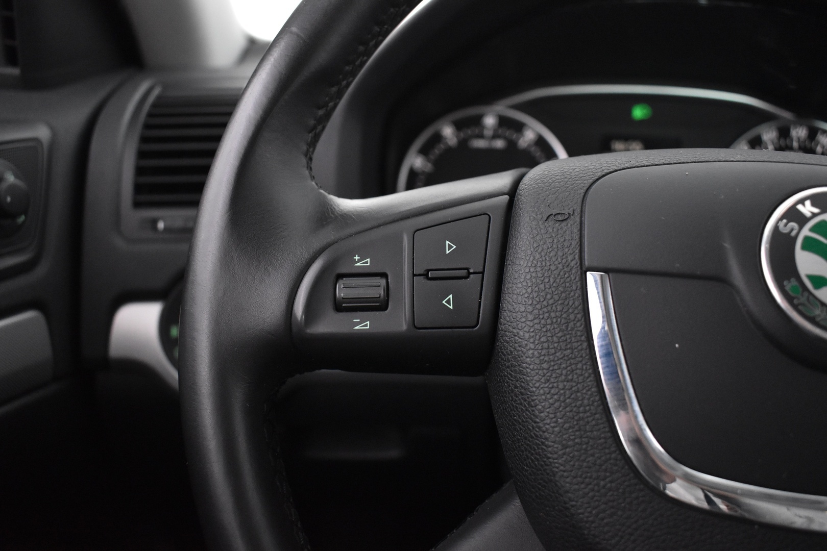 SKODA Octavia 2013
