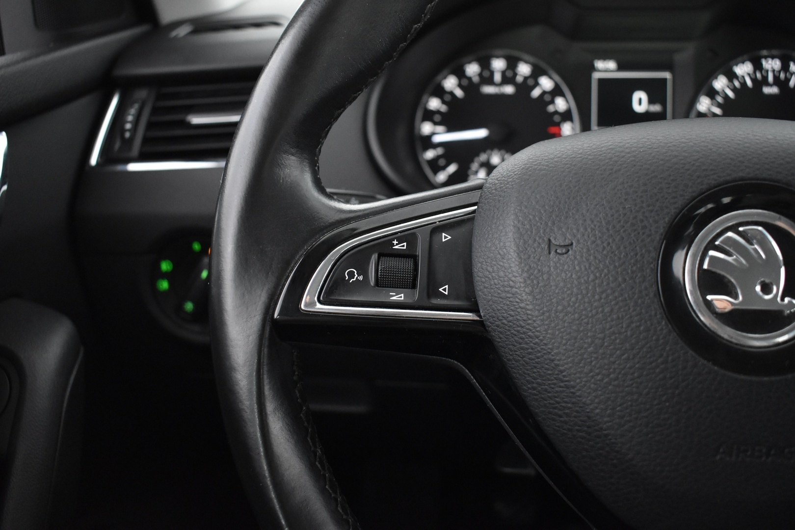 SKODA Octavia 2016