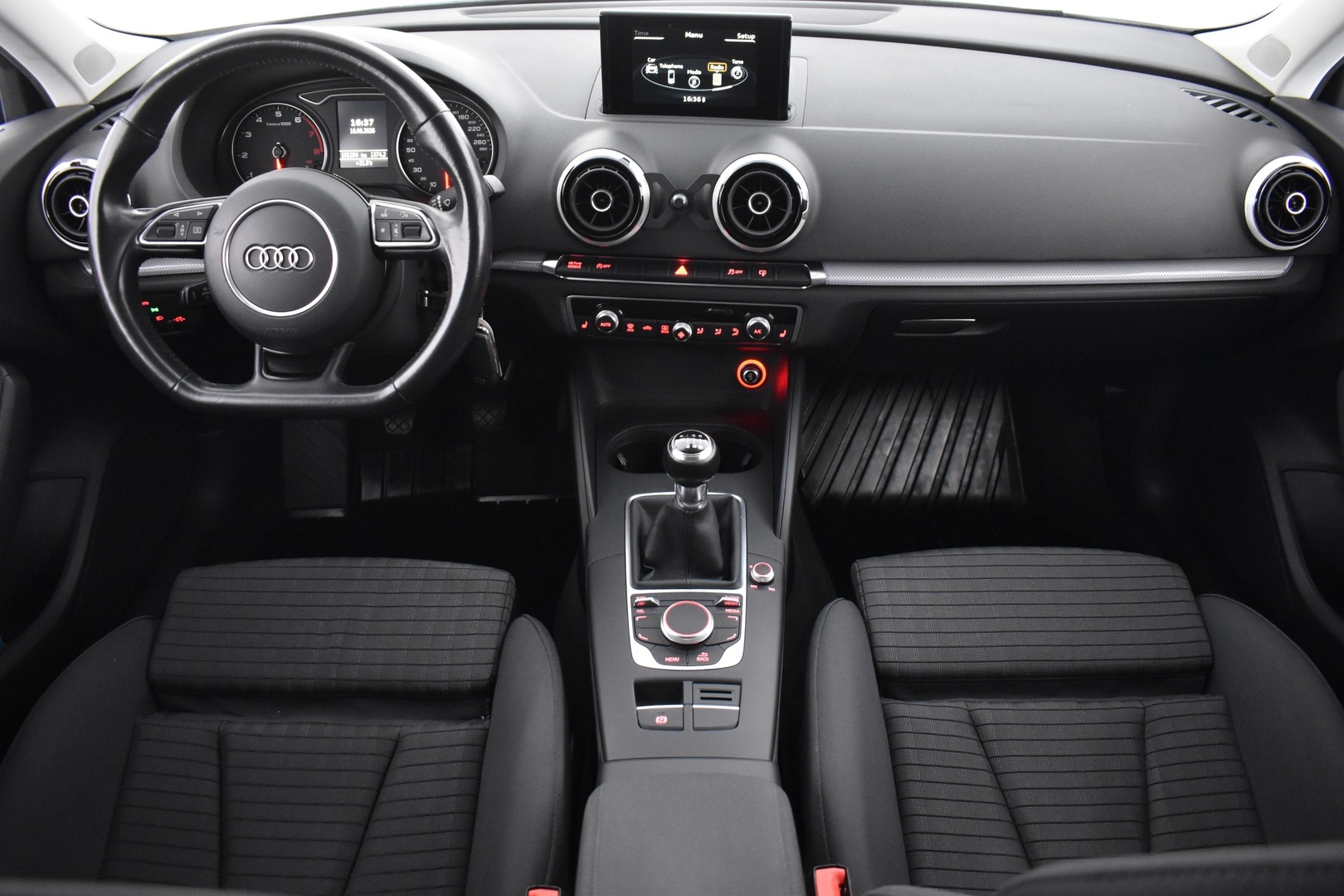 AUDI A3 2016