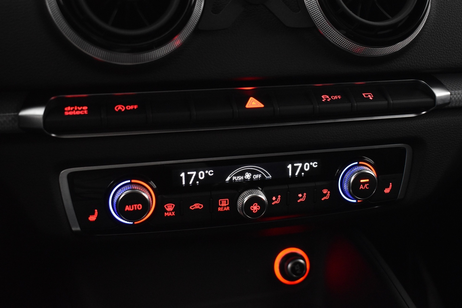 AUDI A3 2016