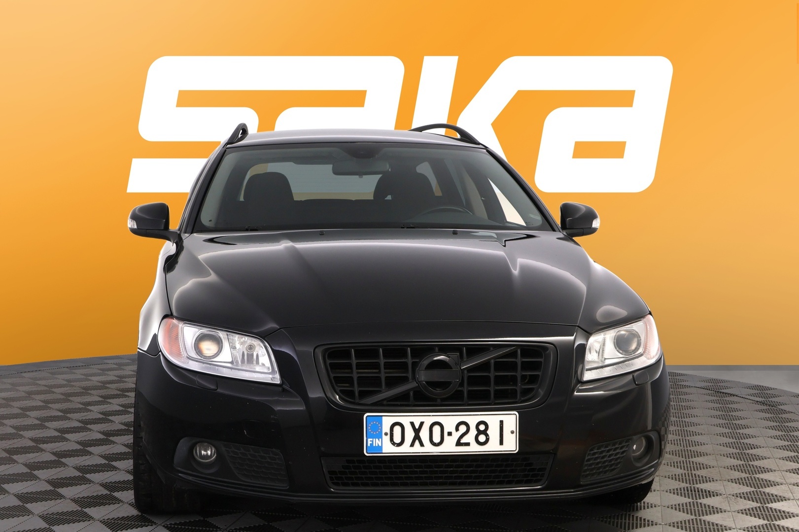 VOLVO V70 2010