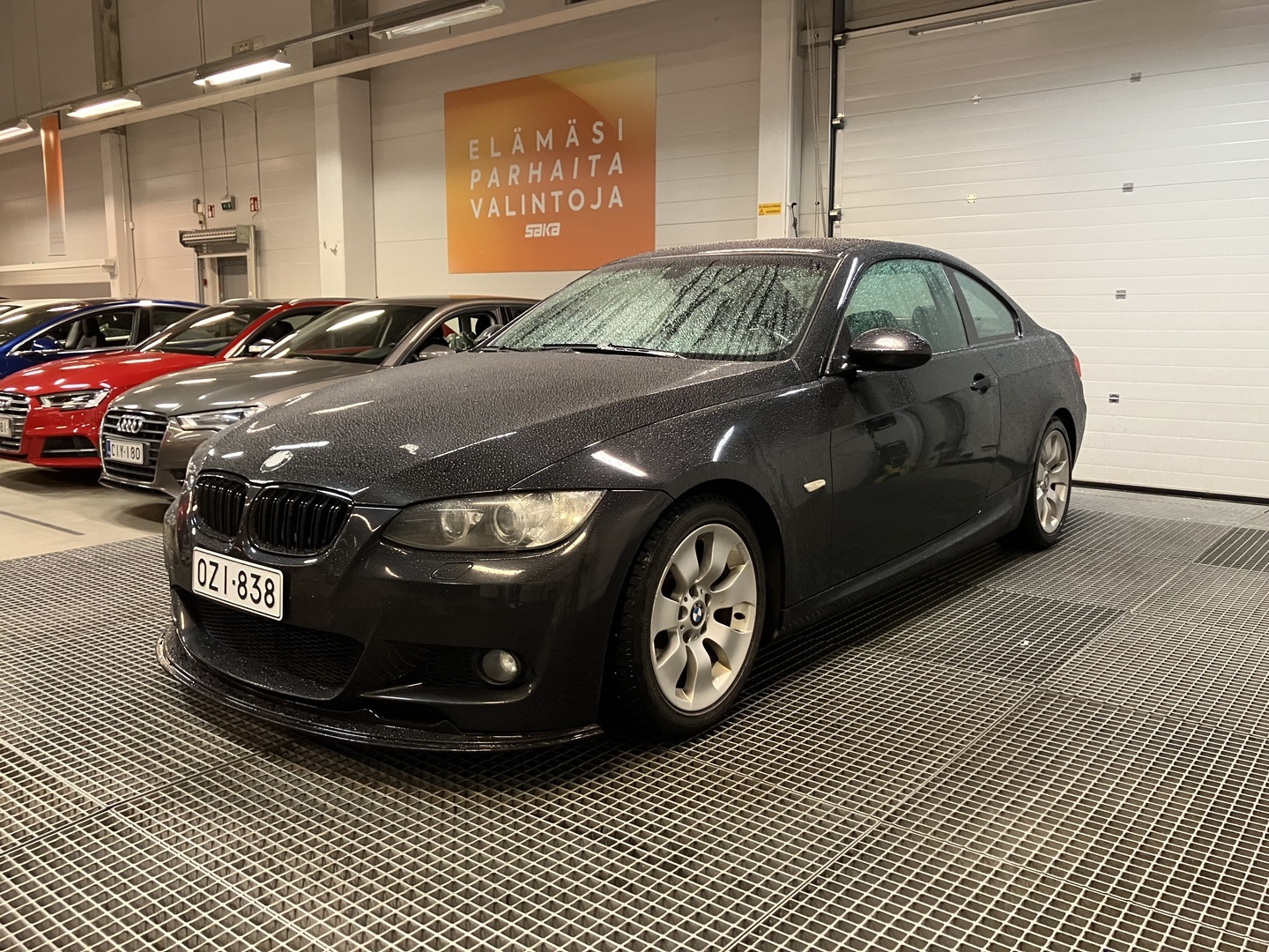 BMW 325 2008