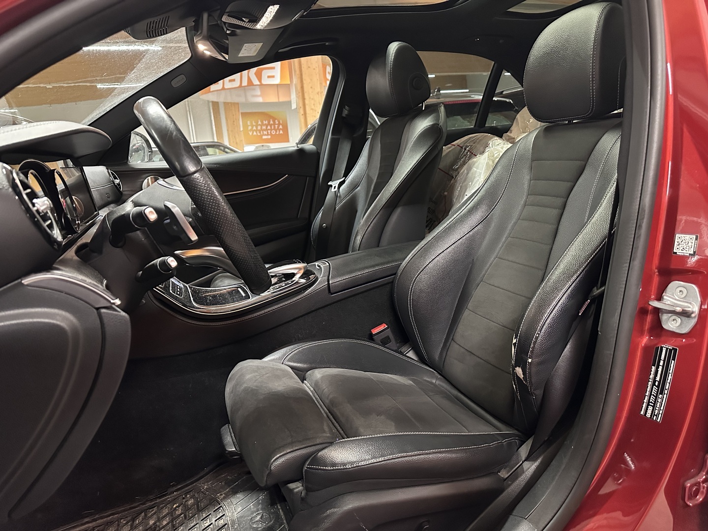 MERCEDES-BENZ E 2017