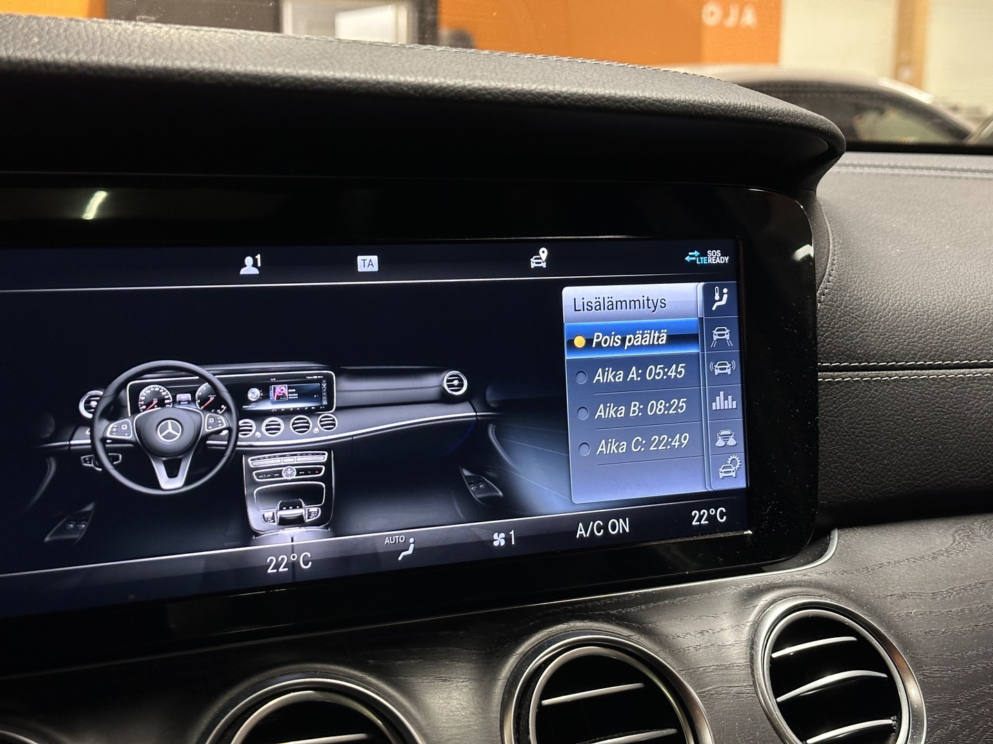 MERCEDES-BENZ E 2017