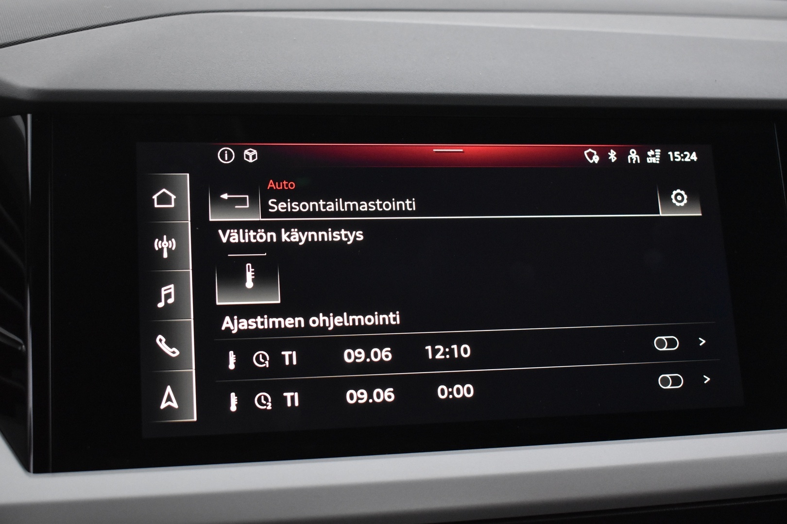 AUDI Q4 e-tron 2022