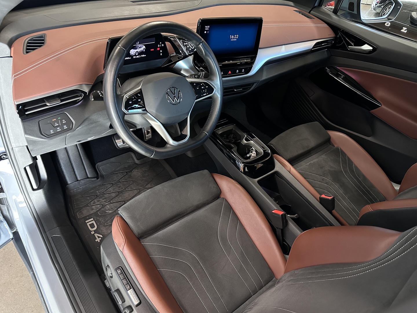 VOLKSWAGEN ID.4 2023