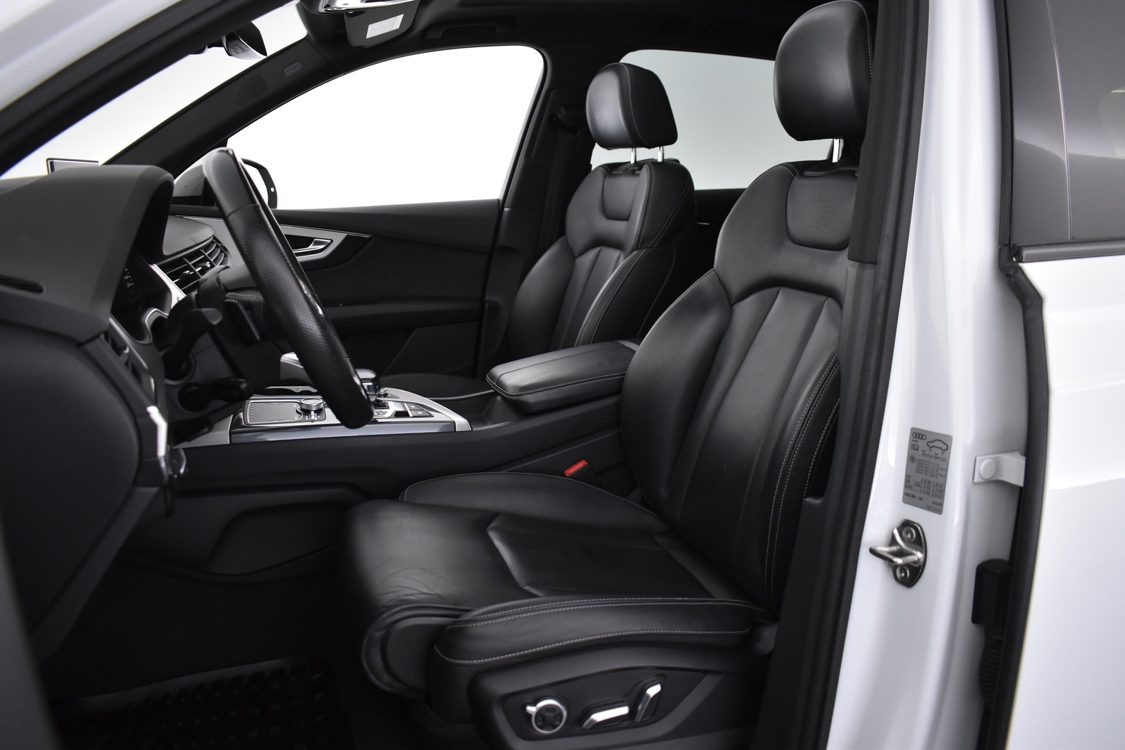 AUDI Q7 2017