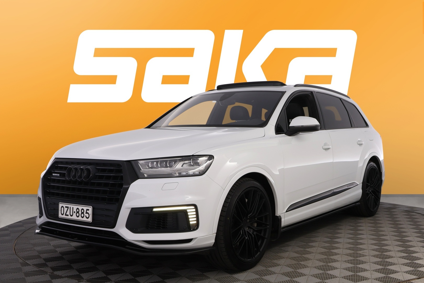 AUDI Q7 2017