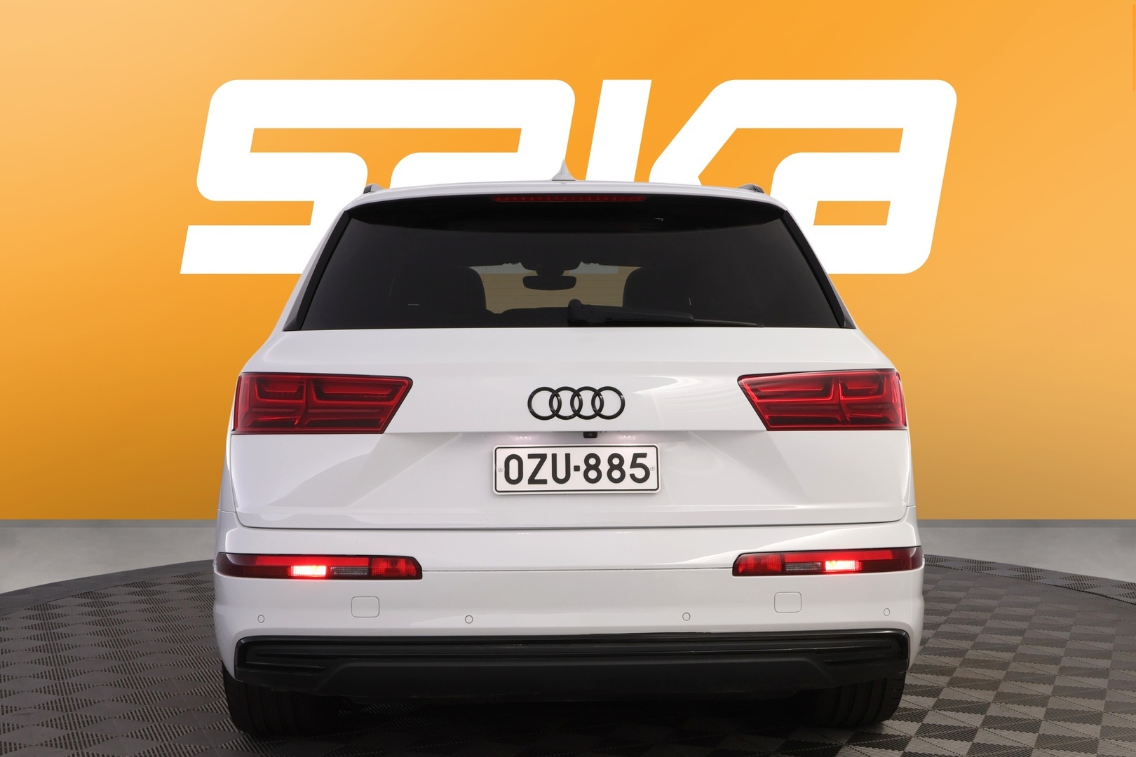 AUDI Q7 2017