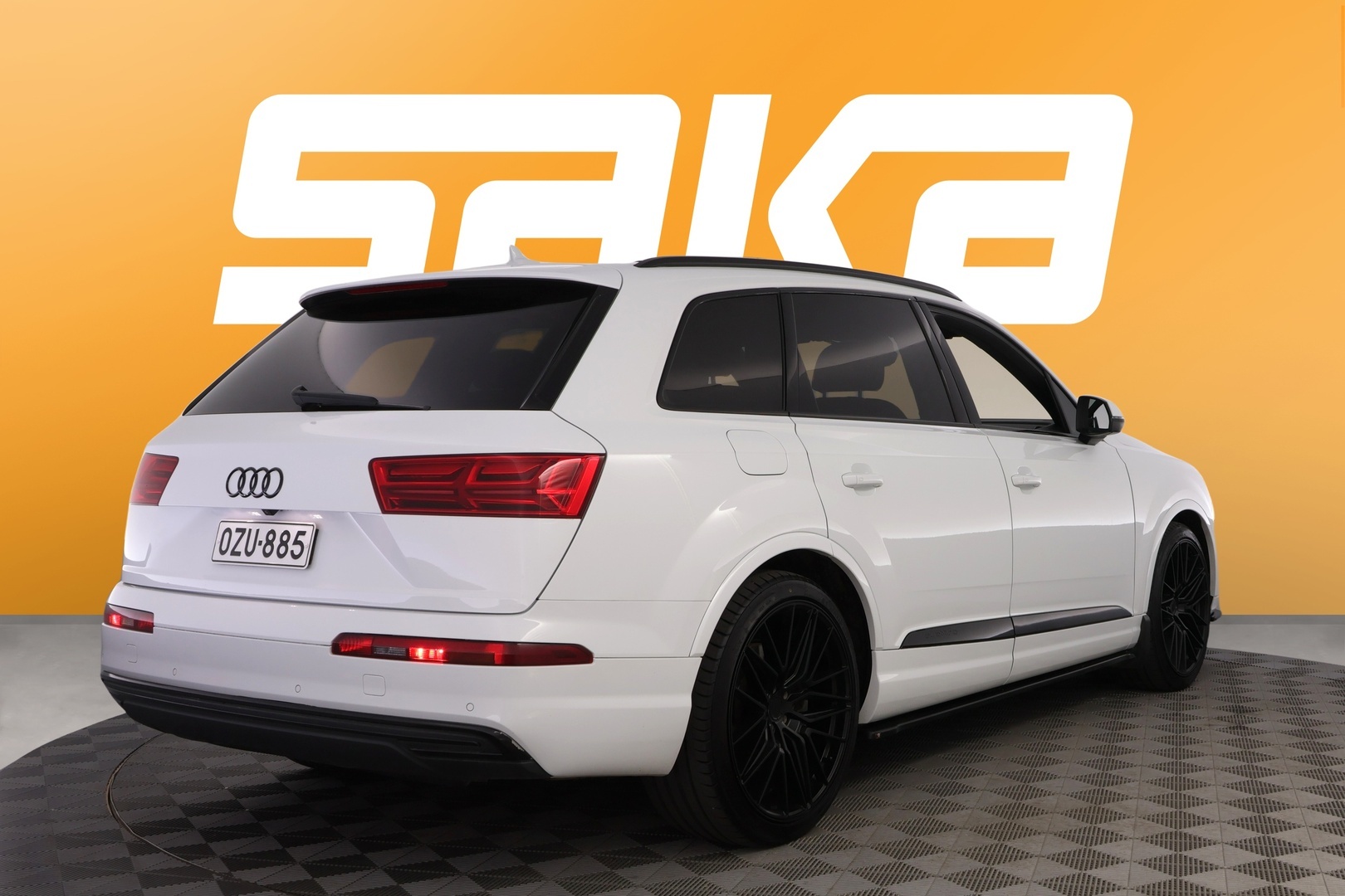 AUDI Q7 2017