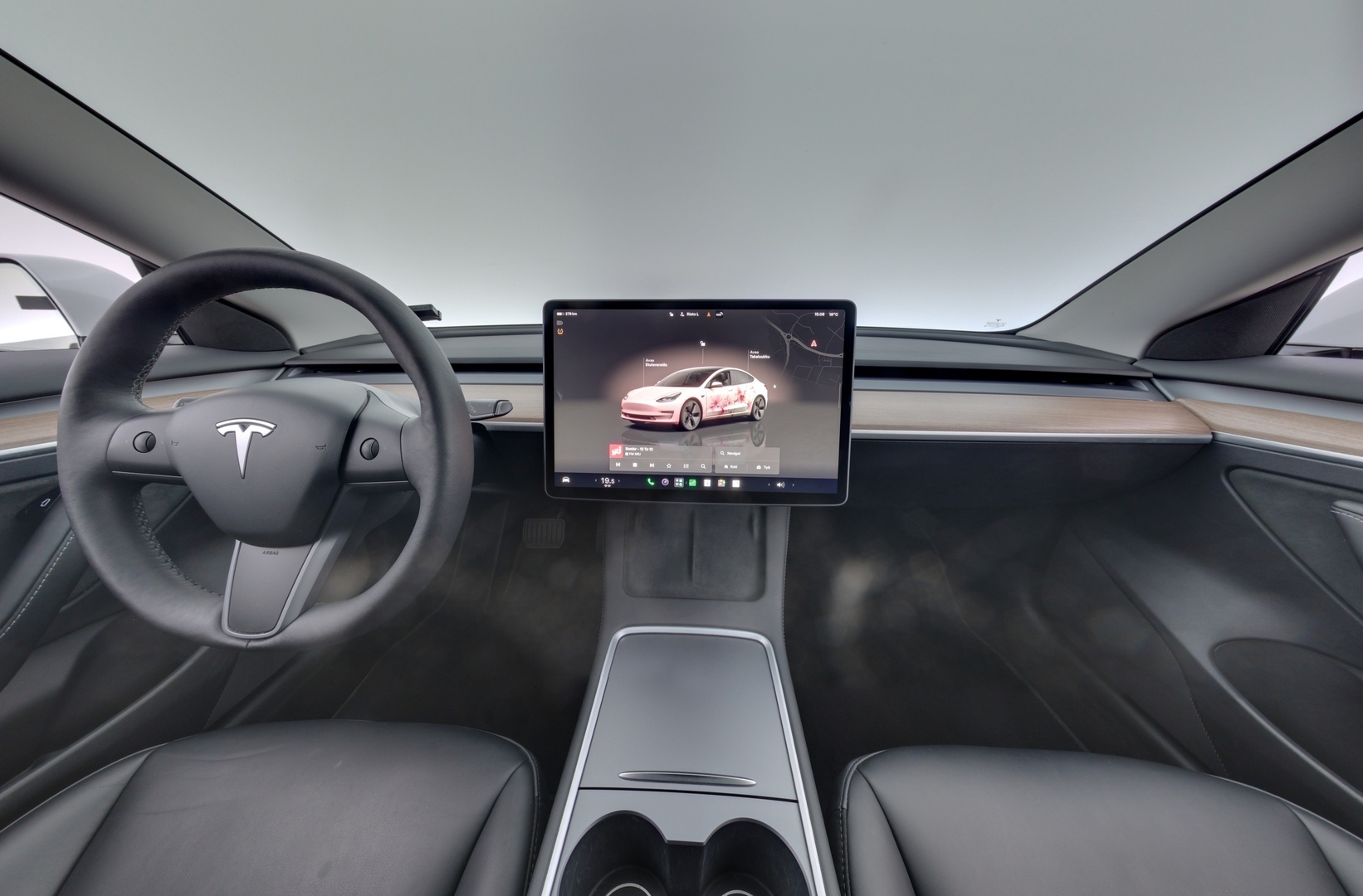 TESLA Model 3 2023
