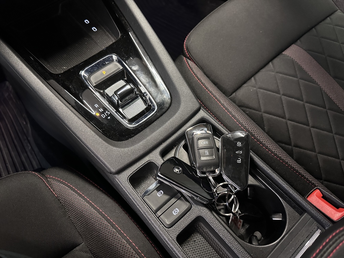 SKODA Octavia 2024