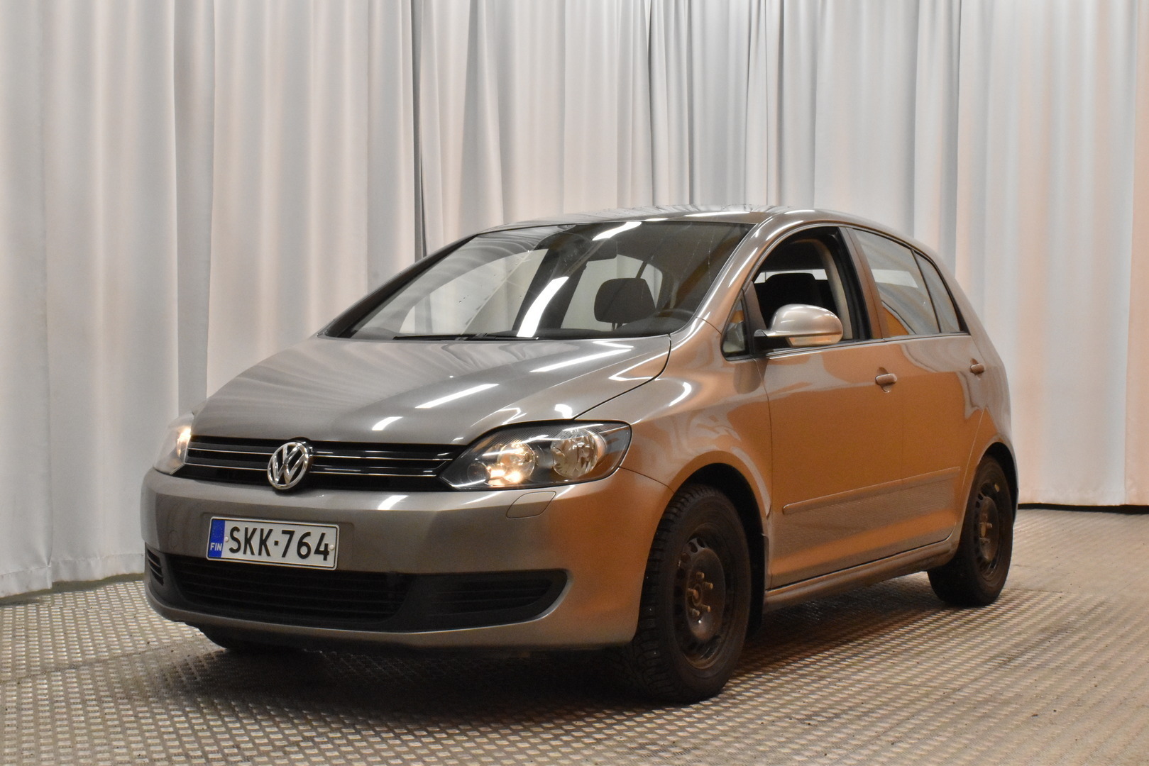 VOLKSWAGEN Golf Plus 2011