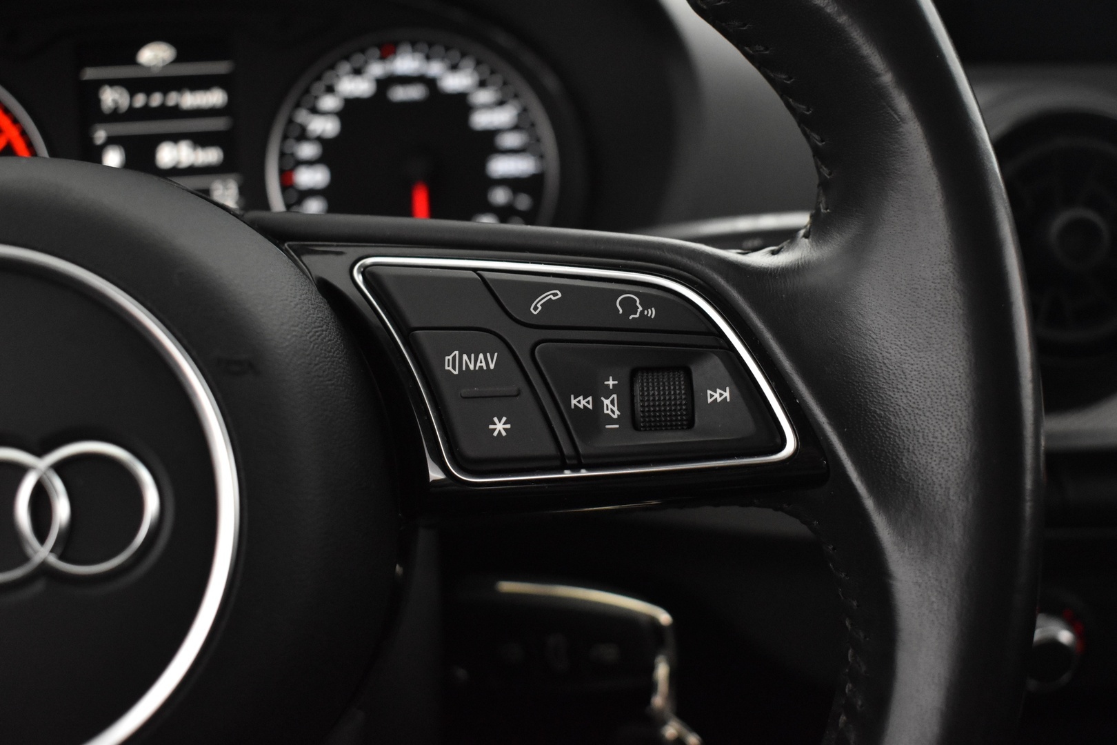 AUDI Q2 2017