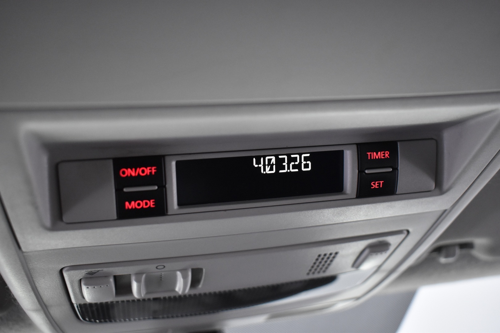 VOLKSWAGEN Transporter 2016