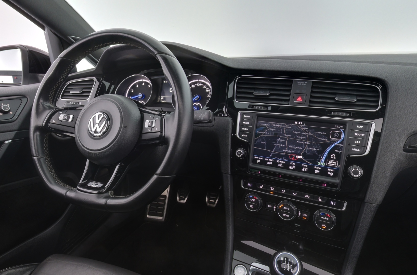 VOLKSWAGEN Golf 2015