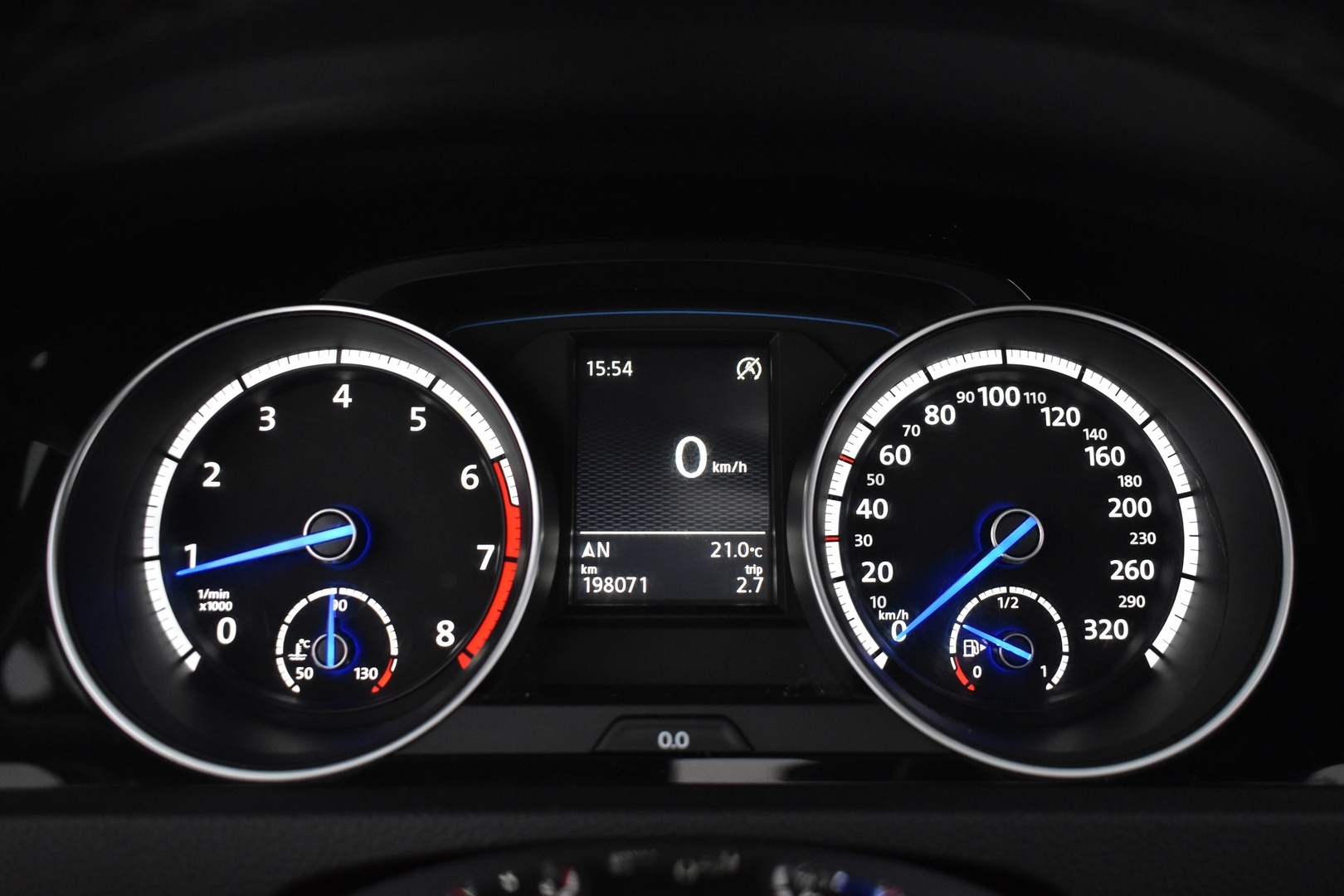 VOLKSWAGEN Golf 2015