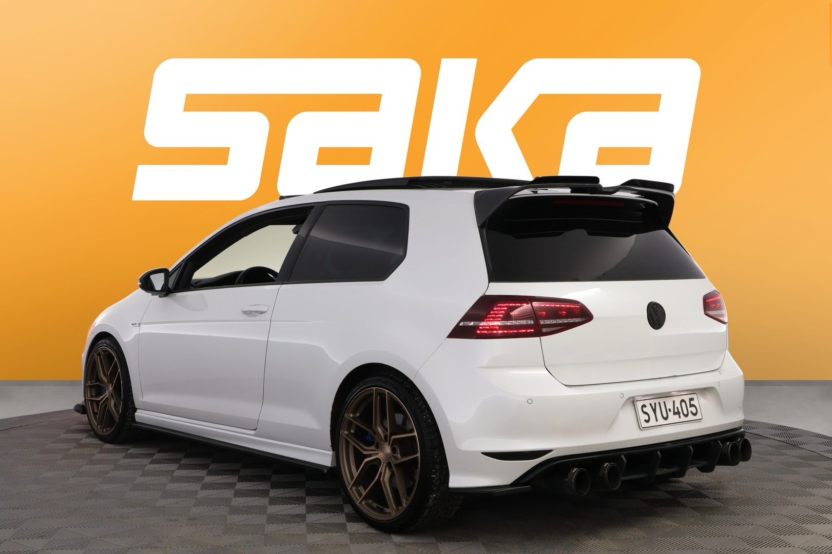 VOLKSWAGEN Golf 2015