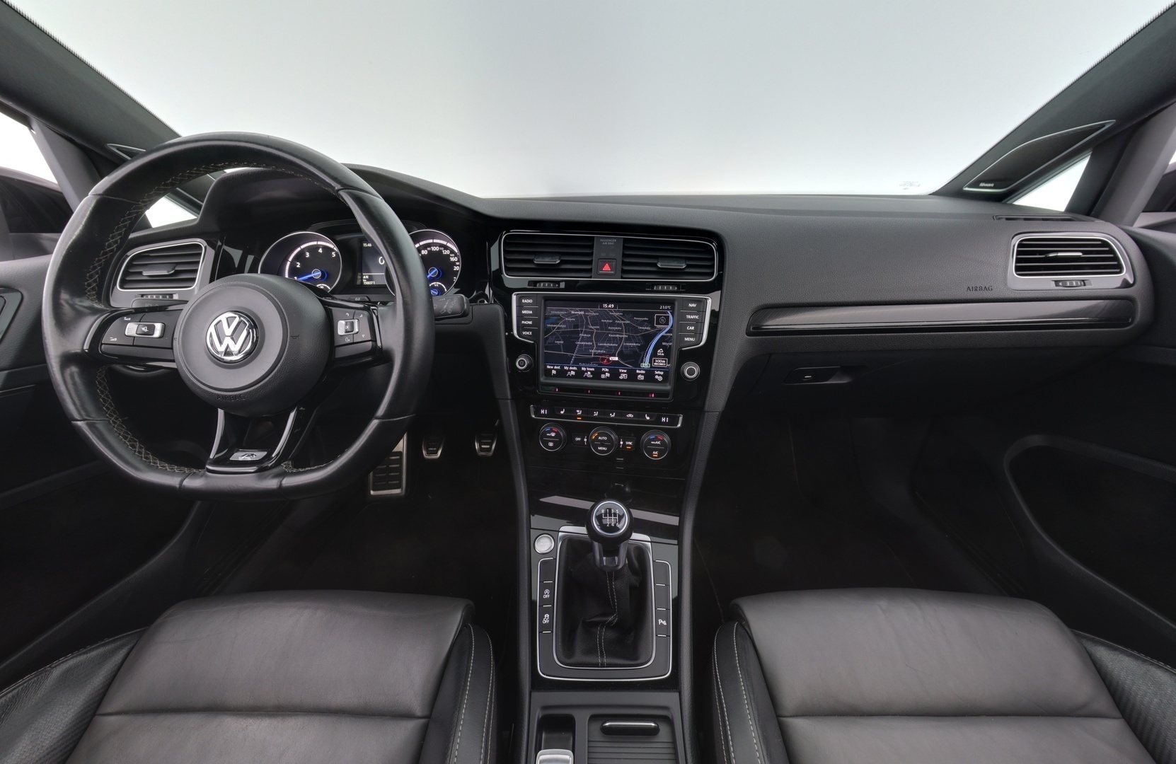 VOLKSWAGEN Golf 2015