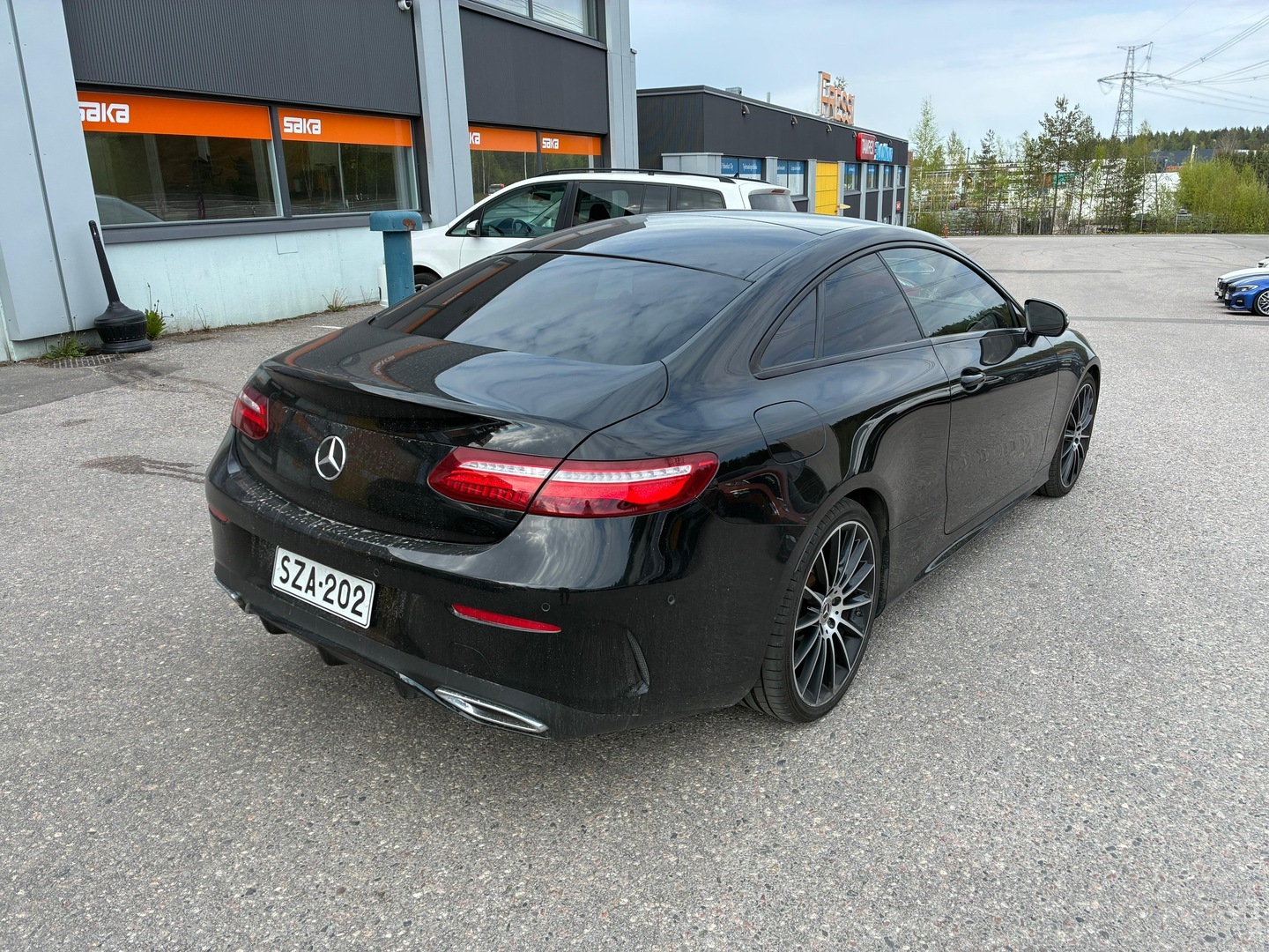 MERCEDES-BENZ E 2019