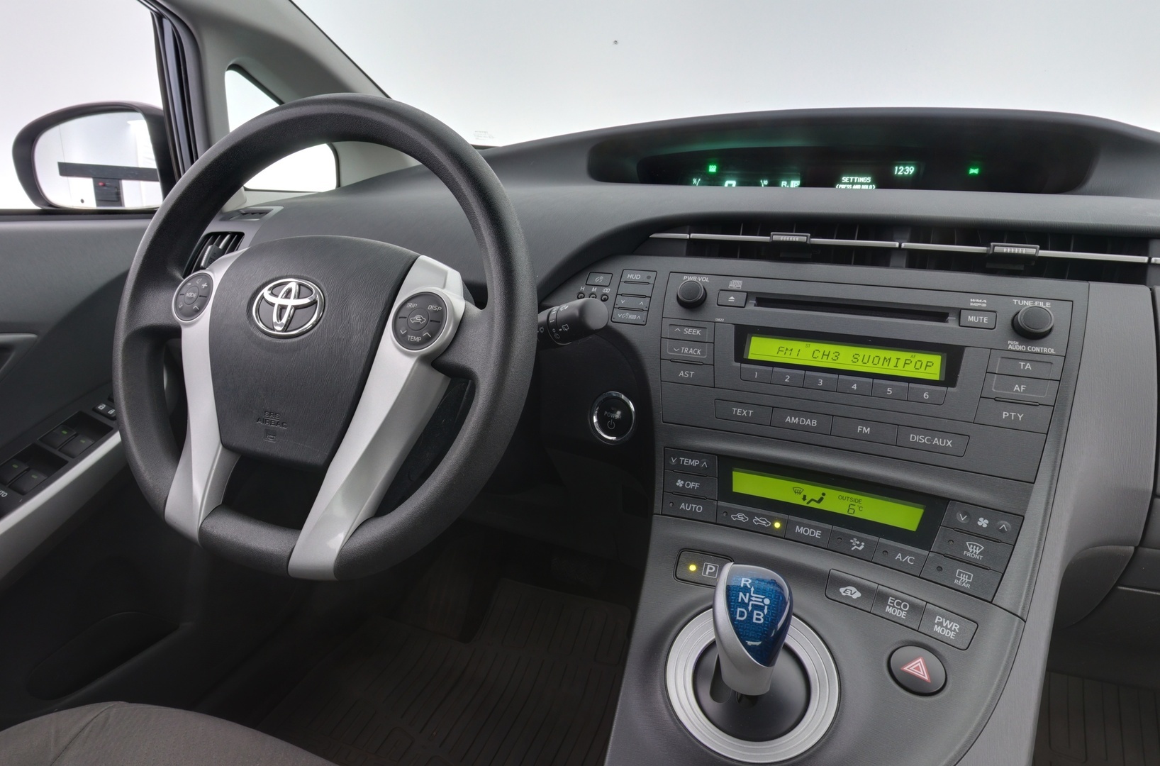 TOYOTA Prius 2010