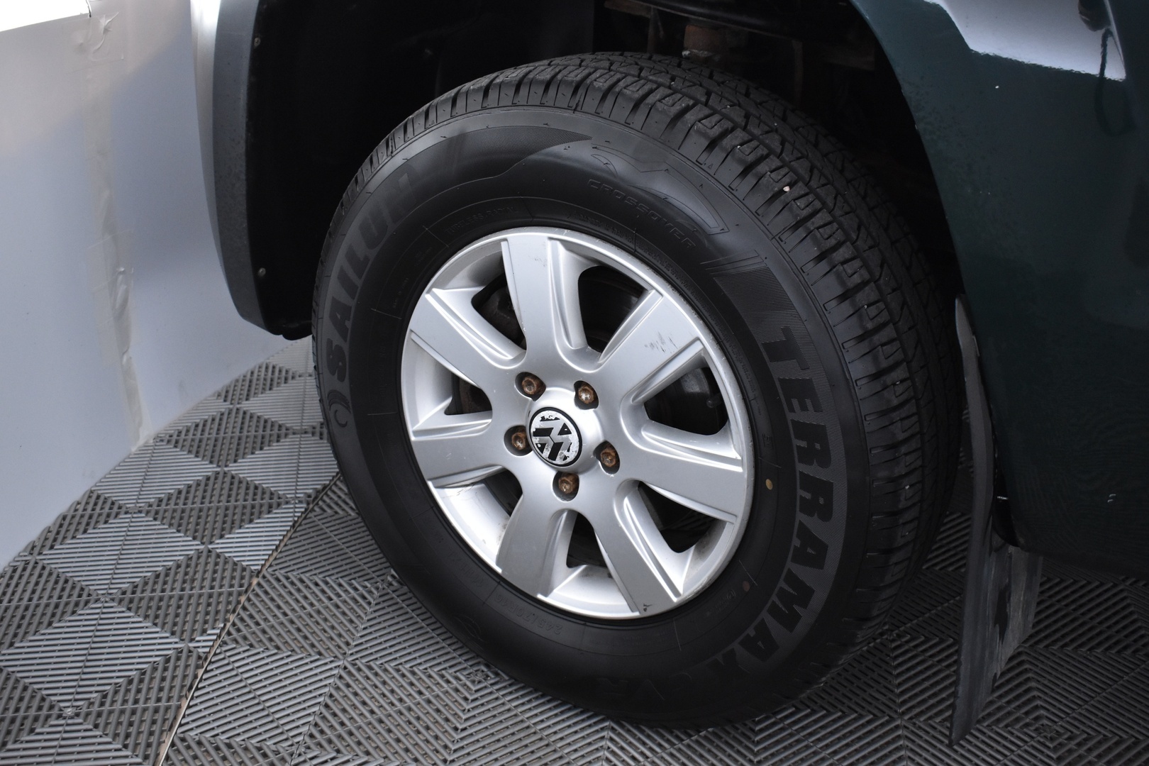 VOLKSWAGEN Amarok 2011