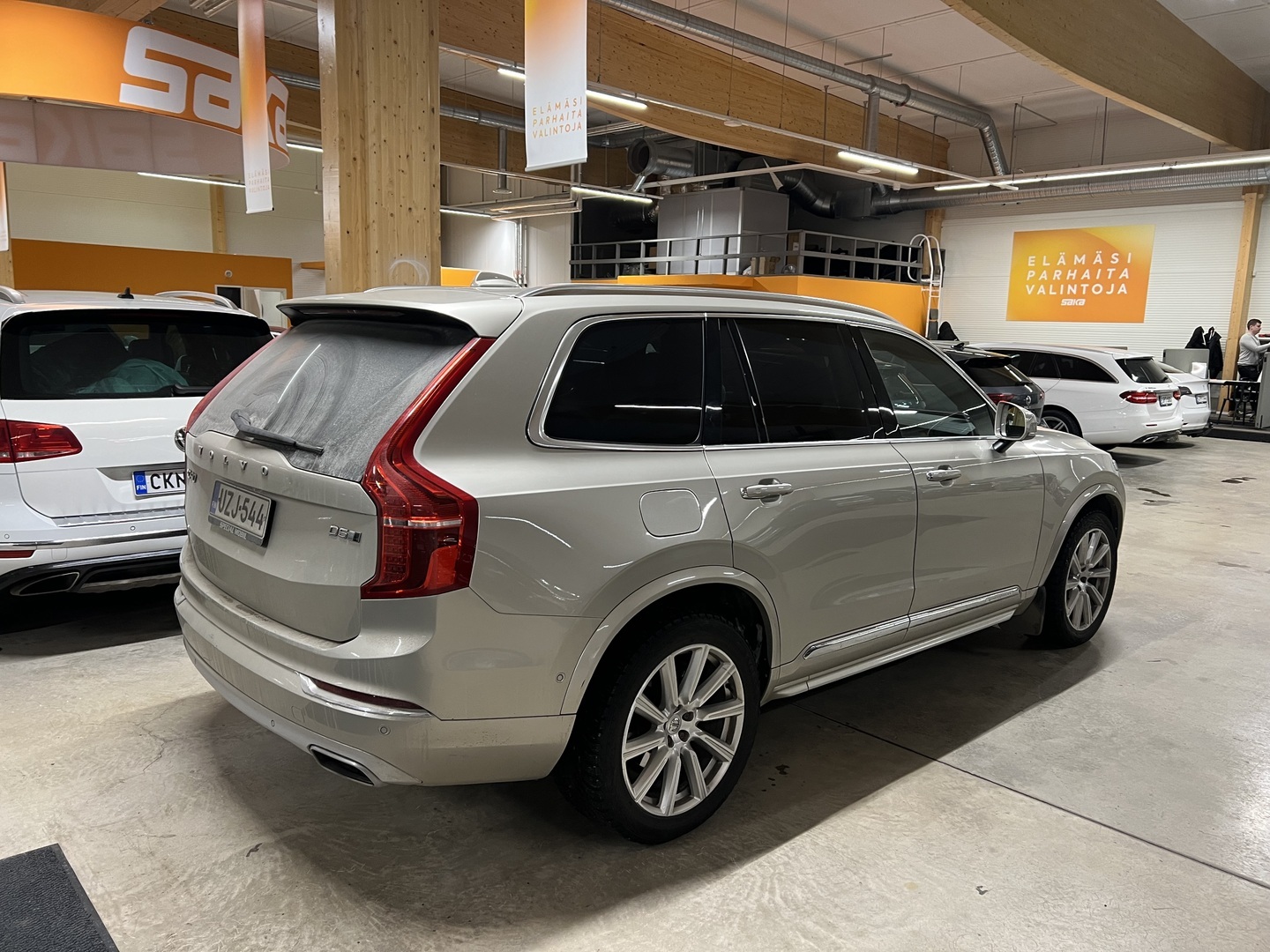 VOLVO XC90 2017