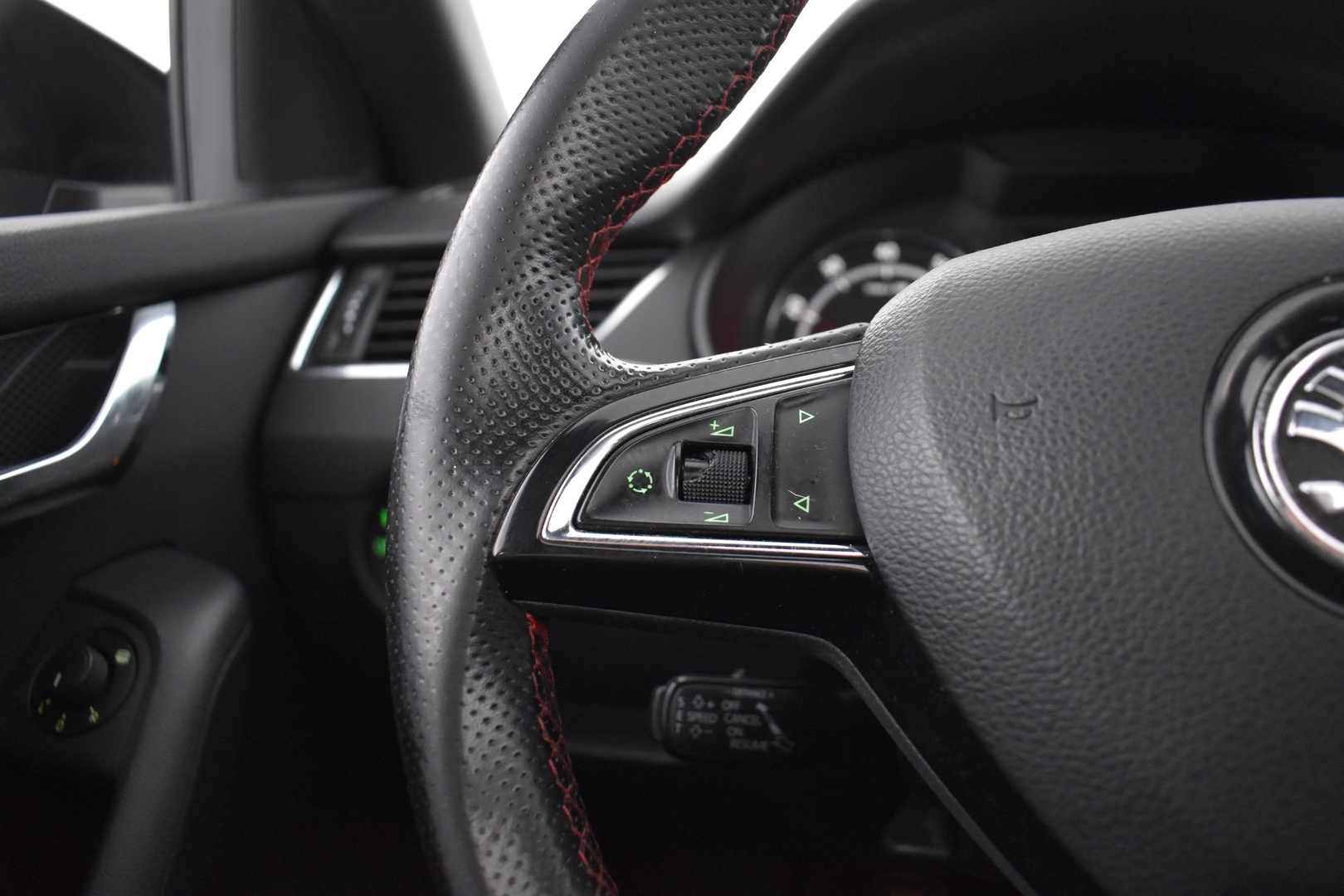 SKODA Octavia 2014