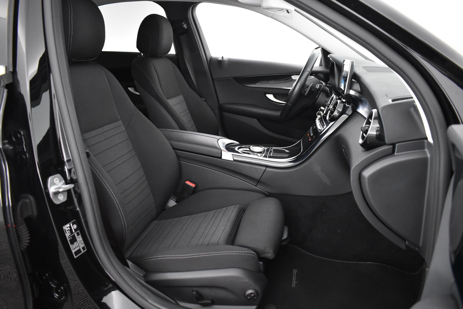 MERCEDES-BENZ C 2016