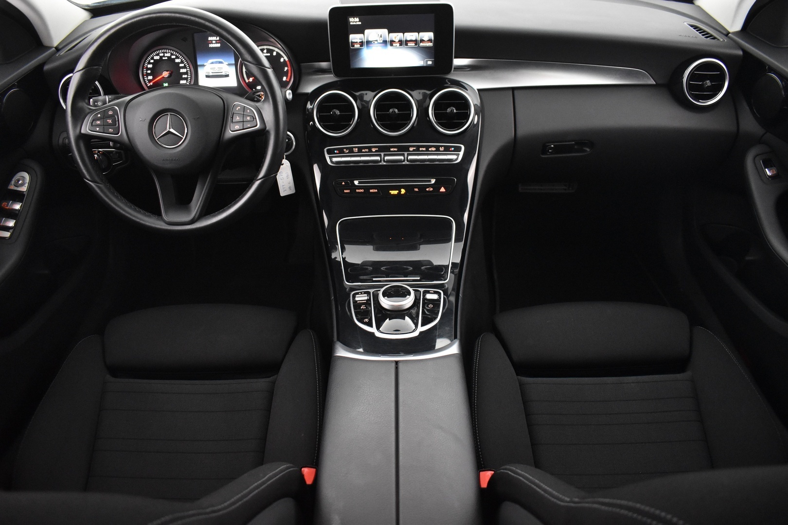 MERCEDES-BENZ C 2016