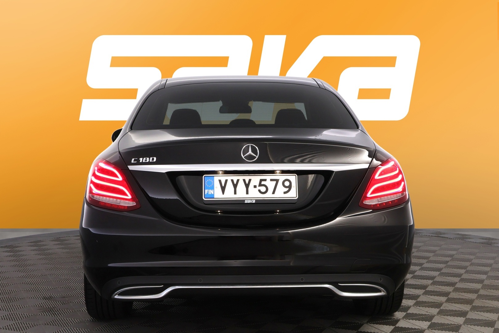 MERCEDES-BENZ C 2016