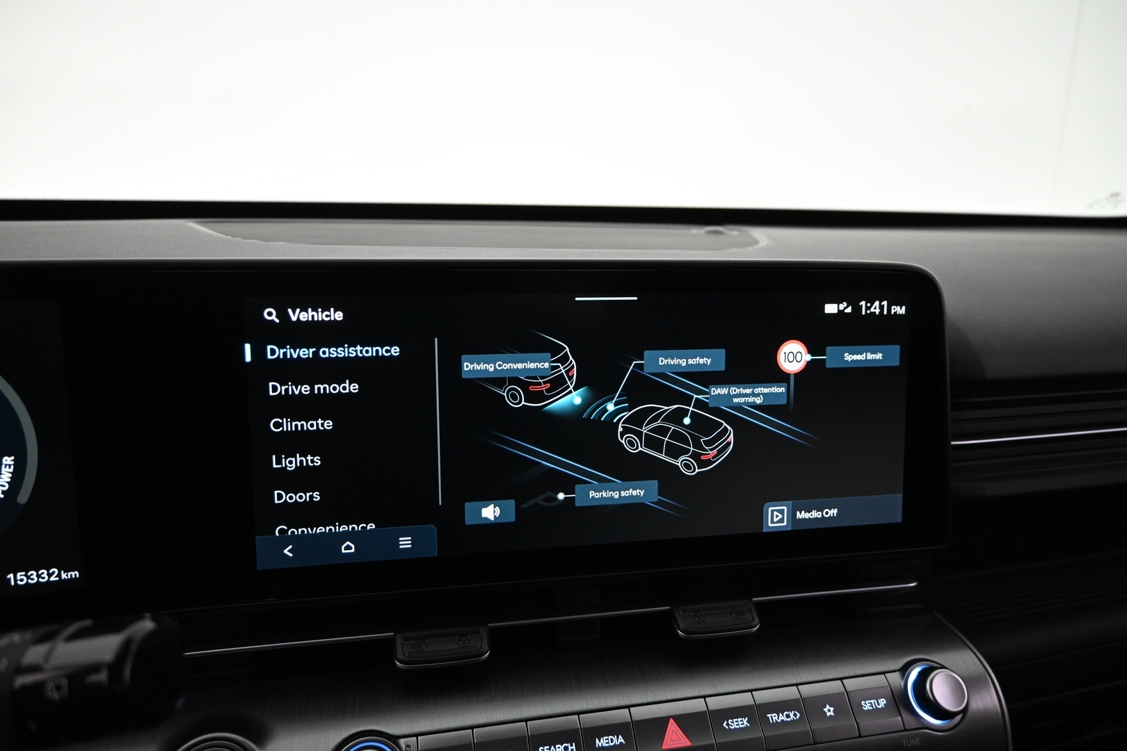 HYUNDAI KONA Electric 2024